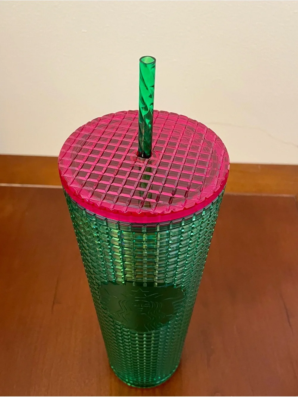 NEW STARBUCKS WATERMELON GREEN PINK GRID STUDDED COLD CUP Travel Tumbler 24 oz